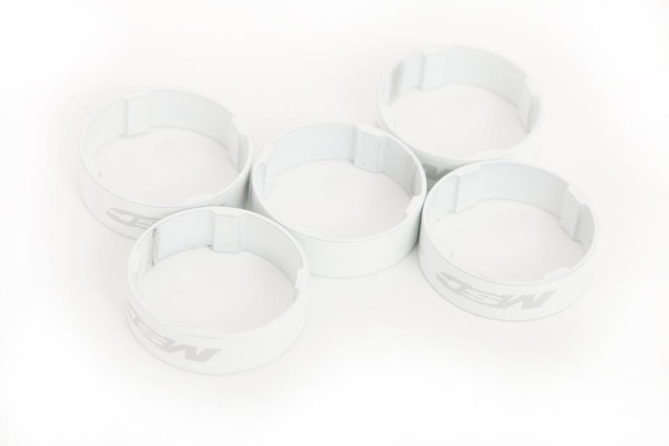 ESPACIADOR DIRECCION ULT TETRA ALU 10mm BLAN 5uds