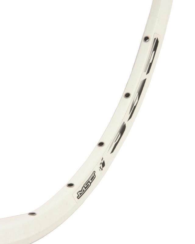 LLANTA  ARO  XCOUNTRY/TRAIL MSC 395 26  28 RADIOS